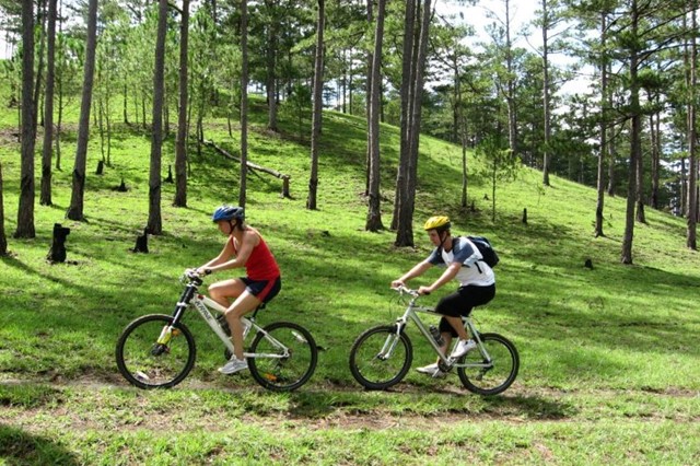 DALAT BIKING TOUR 