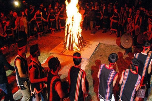 GONG SHOW TOUR DALAT 